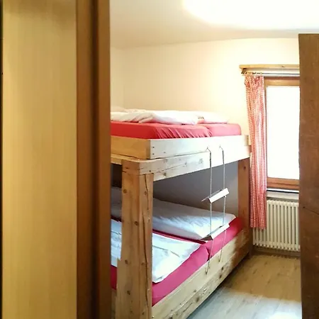 Lodge Tonihuette *